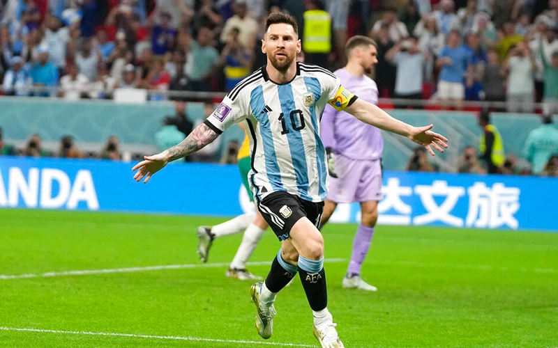 Lionel Messi running after goal